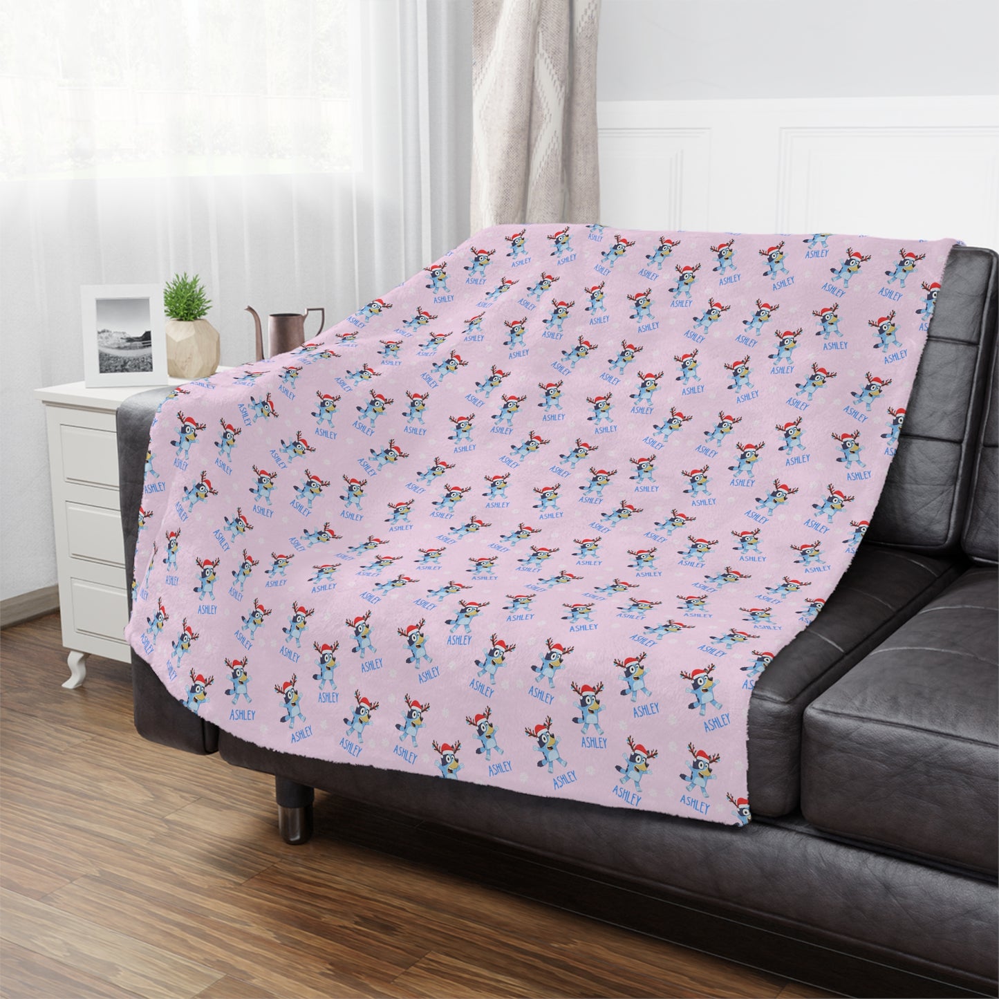 Custom Bluey Minky Throw Blanket (Pink)