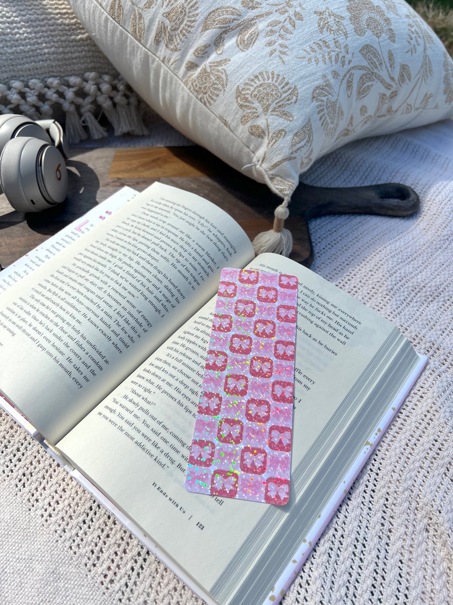 Checkered Bows Bookmark