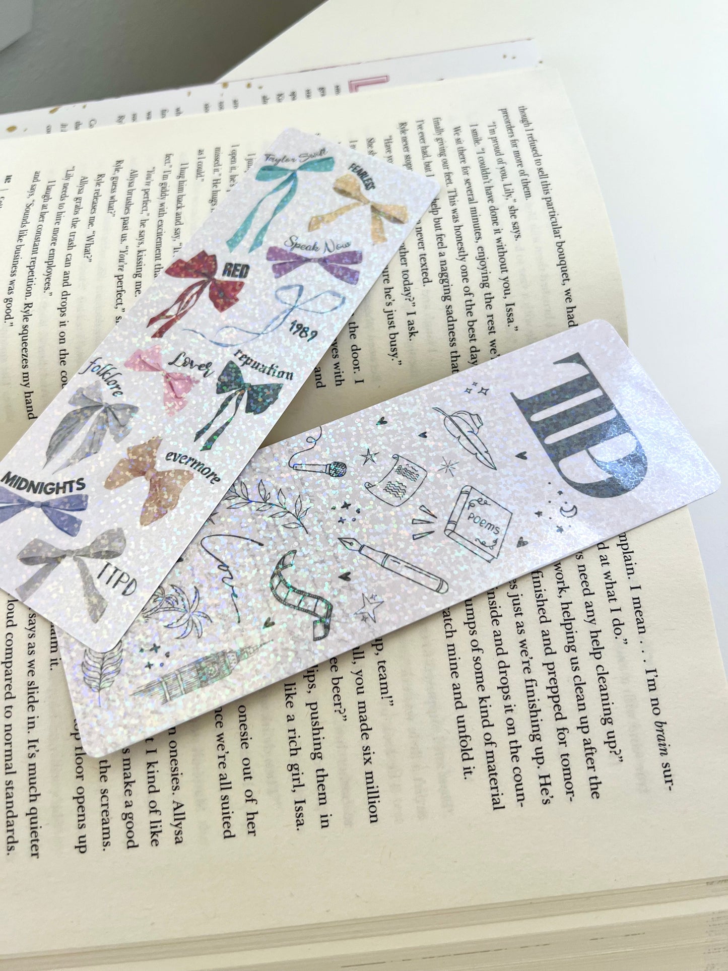 Swiftie Bows Bookmark