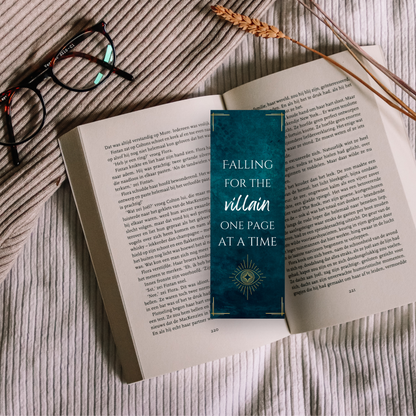 Falling for the Villain Bookmark